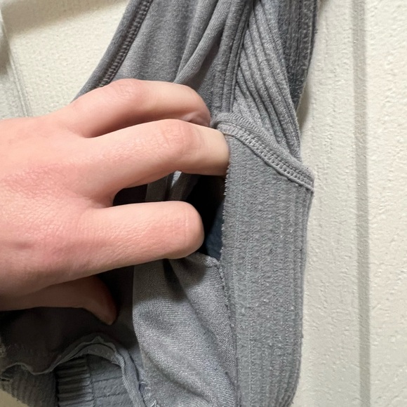 Dark grey athletic top - Picture 5 of 5